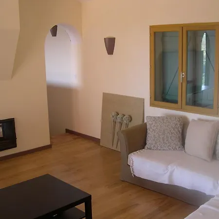Spacious In With Swimming Pool * Chiroubles